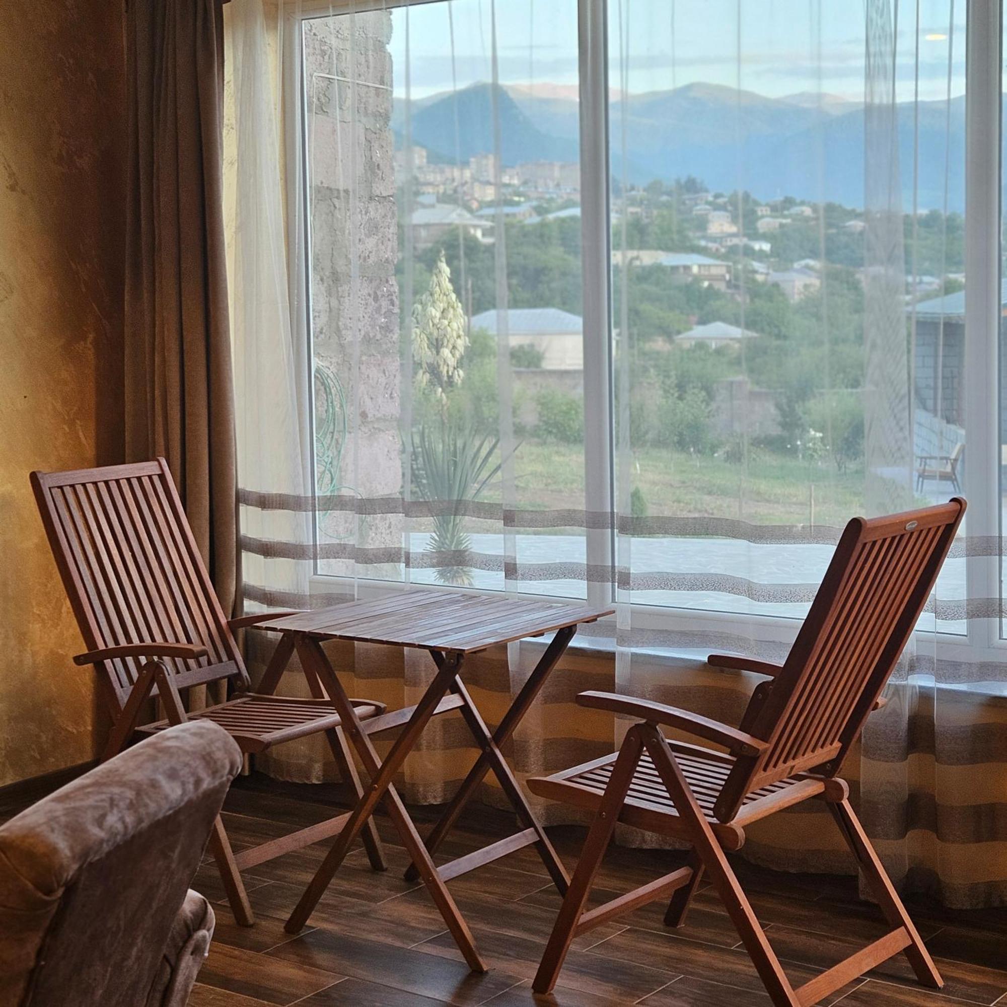 Alpha Rest House Ijevan Bagian luar foto